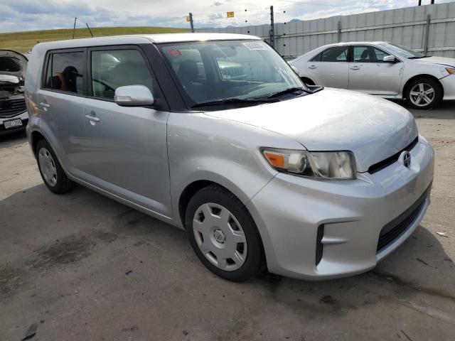 JTLZE4FE8CJ005503 - 2012 TOYOTA SCION XB SILVER photo 4