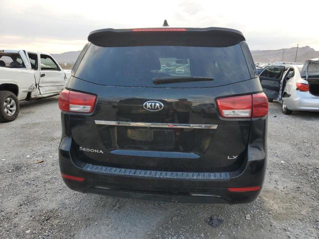 KNDMB5C19F6068199 - 2015 KIA SEDONA LX BLACK photo 6