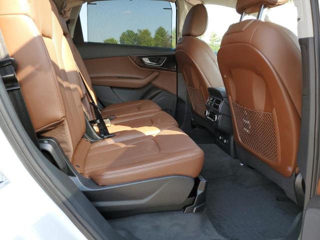WA1VAAF74KD025714 - 2019 AUDI Q7 PRESTIGE Blanc photo 11
