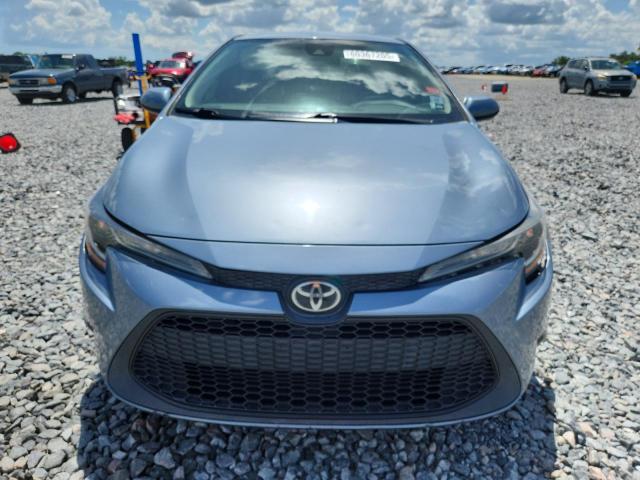 5YFEPRAE0LP037818 - 2020 TOYOTA COROLLA LE BLUE photo 5