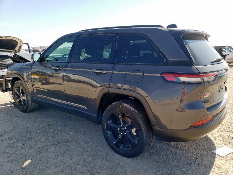 1C4RJHAG9P8900499 - 2023 JEEP GRAND CHER LAREDO GRAY photo 2