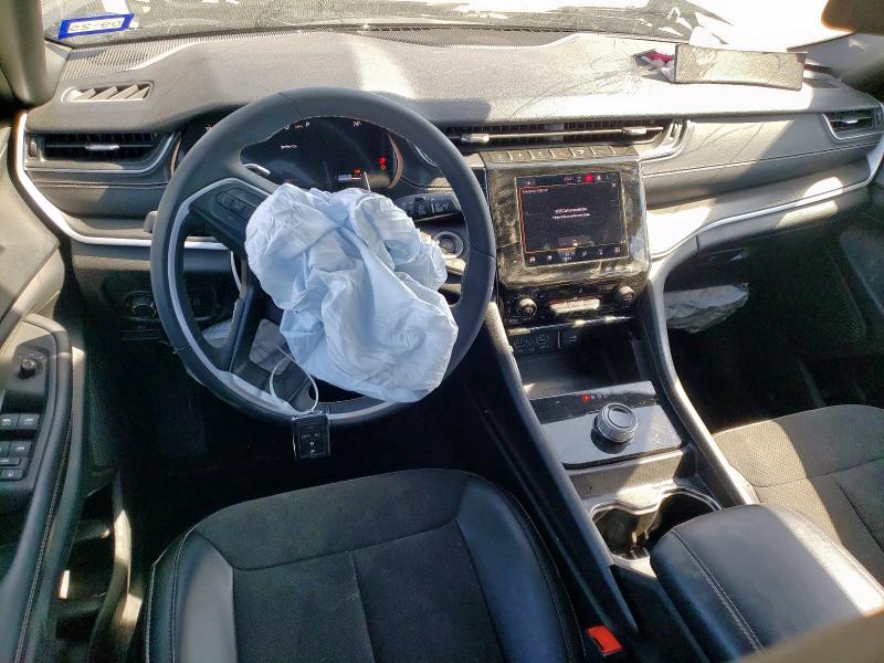 1C4RJHAG9P8900499 - 2023 JEEP GRAND CHER LAREDO GRAY photo 8