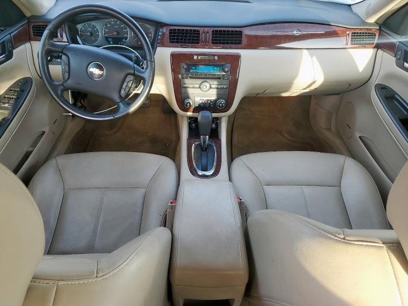 2G1WC57M091250517 - 2009 CHEVROLET IMPALA 2LT BLACK photo 8