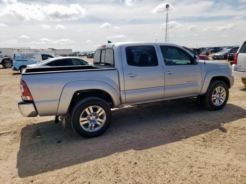 3TMJU4GN1DM155113 - 2013 TOYOTA TACOMA DOUBLE CAB PRERUNNER SILVER photo 3