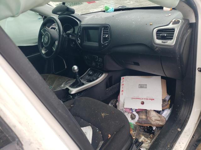 3C4NJDAB3KT847000 - 2019 JEEP COMPASS SPORT WHITE photo 8