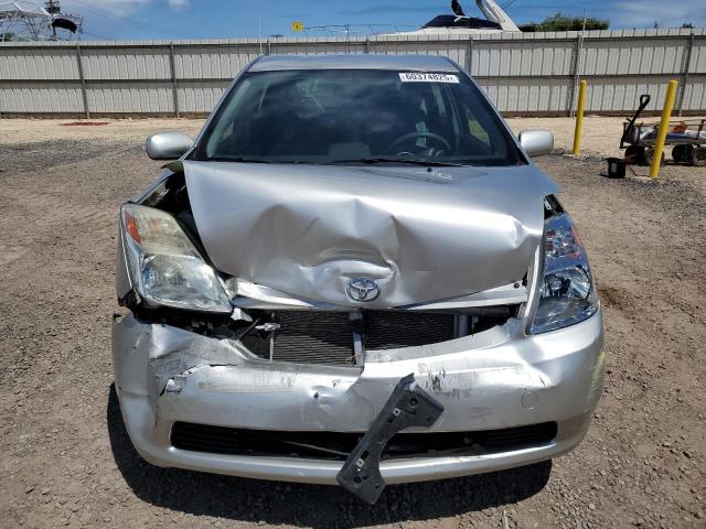 JTDKB22U740064704 - 2004 TOYOTA PRIUS 银色 照片 5