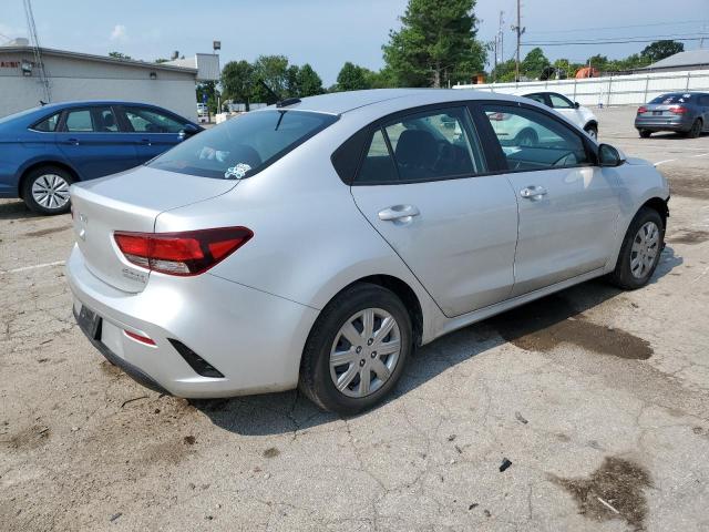 3KPA24AD3NE443975 - 2022 KIA RIO LX SILVER photo 3