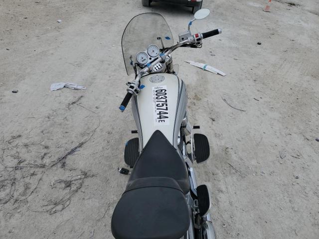 5VPCB16D053009182 - 2005 VICTORY MOTORCYCLES KINGPIN 白色 照片 6