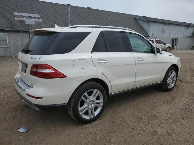 4JGDA5HB9DA203627 - 2013 MERCEDES-BENZ ML 350 4MATIC WHITE photo 3