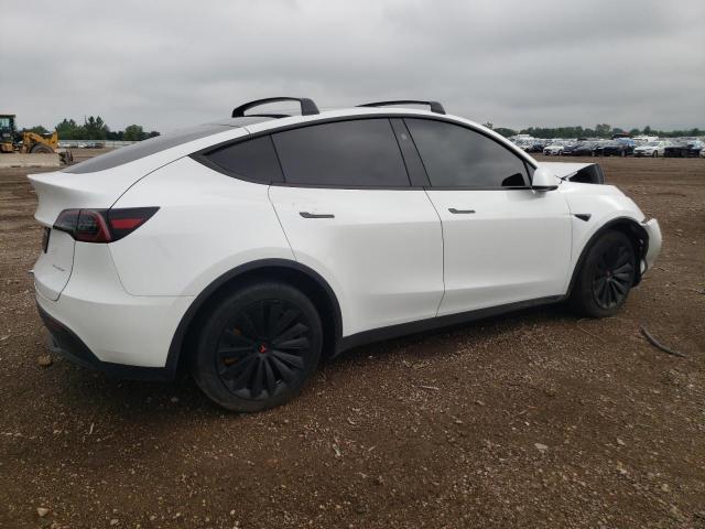 7SAYGDEE0RF170287 - 2024 TESLA MODEL Y WHITE photo 3