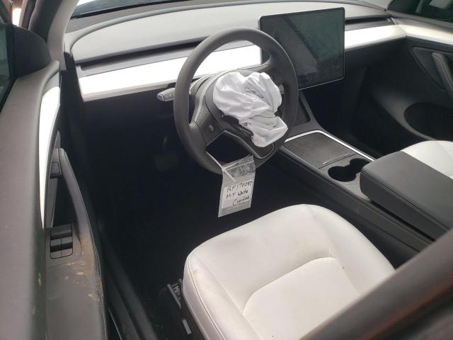 7SAYGDEE0RF170287 - 2024 TESLA MODEL Y WHITE photo 8
