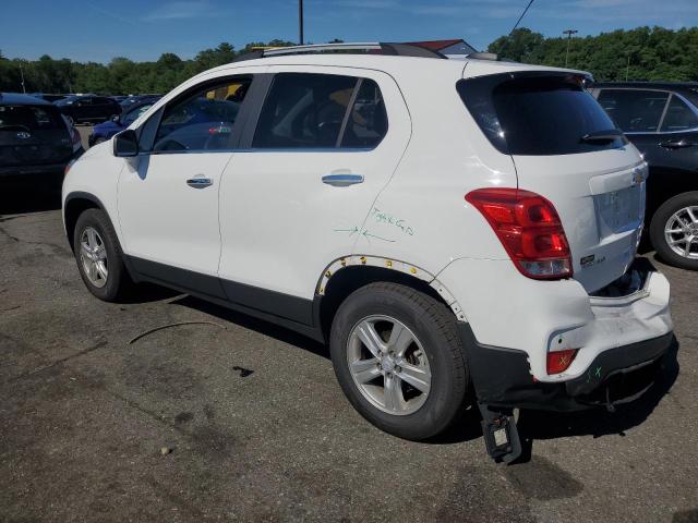 KL7CJPSBXLB062318 - 2020 CHEVROLET TRAX 1LT WHITE photo 2