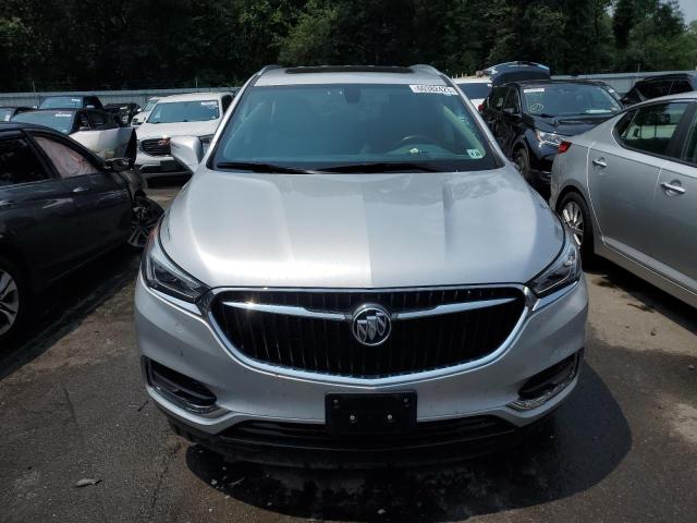 5GAERBKW8MJ195680 - 2021 BUICK ENCLAVE ESSENCE 银色 照片 5