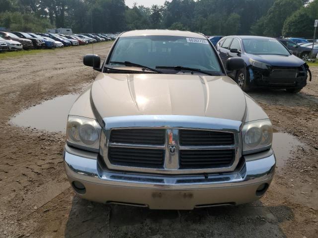 1D7HW58NX5S322192 - 2005 DODGE DAKOTA QUAD LARAMIE BEIGE photo 5