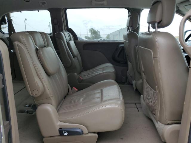 2A4RR8DG4BR758445 - 2011 CHRYSLER TOWN & COU TOURING L GOLD photo 11