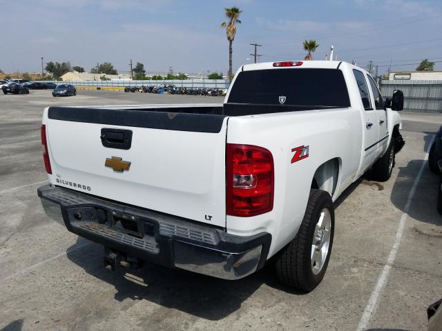 1GC1CXCG5EF107871 - 2014 CHEVROLET SILVERADO C2500 HEAVY DUTY LT WHITE photo 4