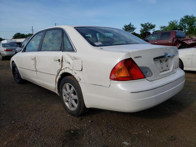 4T1BF28B52U258725 - 2002 TOYOTA AVALON XL WHITE photo 3