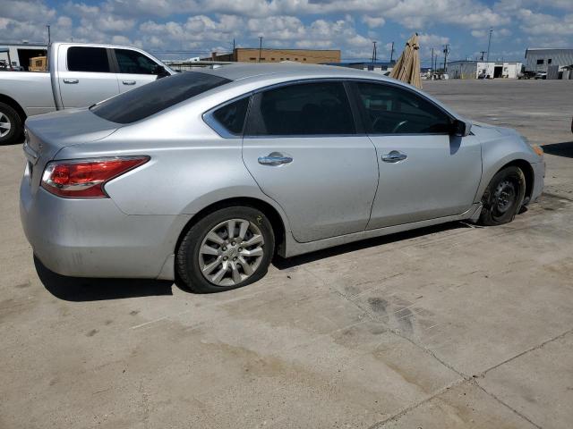 1N4AL3AP4FN396251 - 2015 NISSAN ALTIMA 2.5 SILVER photo 3