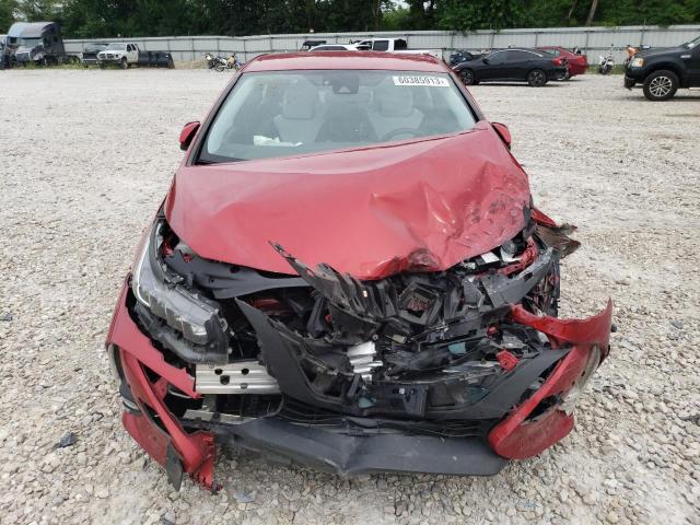 JTDKARFP5J3076392 - 2018 TOYOTA PRIUS PRIM 红色 照片 5