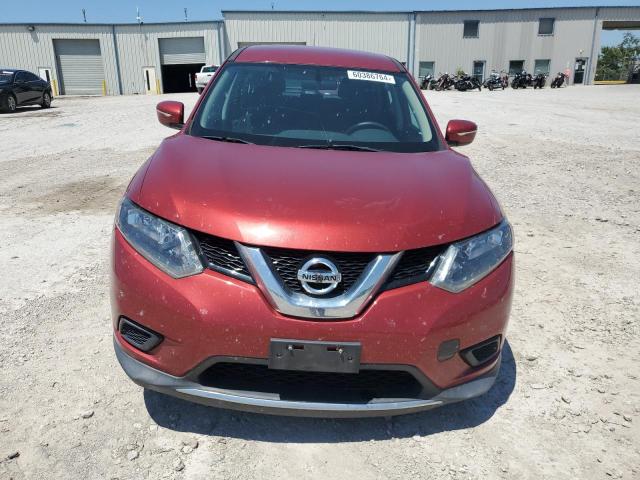 5N1AT2MT7FC868365 - 2015 NISSAN ROGUE S MAROON photo 5