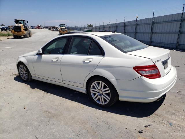 WDDGF54XX8F053000 - 2008 MERCEDES-BENZ C300 300 WHITE photo 2