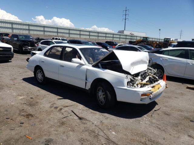 4T1GK13E7SU109956 - 1995 TOYOTA CAMRY XLE WHITE photo 4