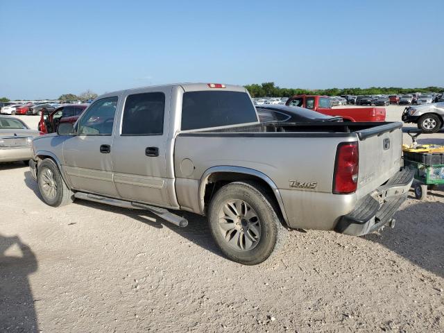 2GCEC13T741350230 - 2004 CHEVROLET SILVERADO C1500 SILVER photo 2