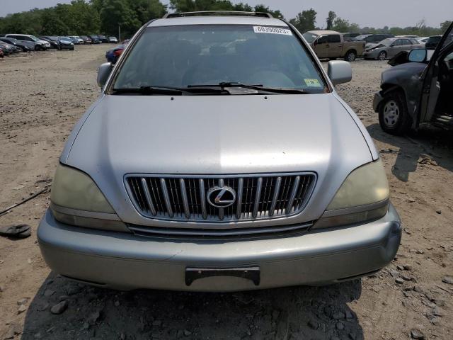 JTJGF10UX10102281 - 2001 LEXUS RX 300 SILVER photo 5