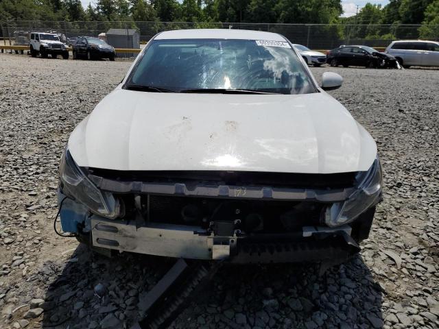 1N4BL4BV5LC256711 - 2020 NISSAN ALTIMA S WHITE photo 5