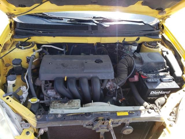 2T1KR32E44C183780 - 2004 TOYOTA COROLLA MA XR YELLOW photo 12