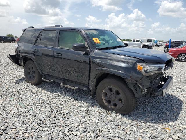 JTEZU5JR2K5198300 - 2019 TOYOTA 4RUNNER SR5 შავი ფოტო 4