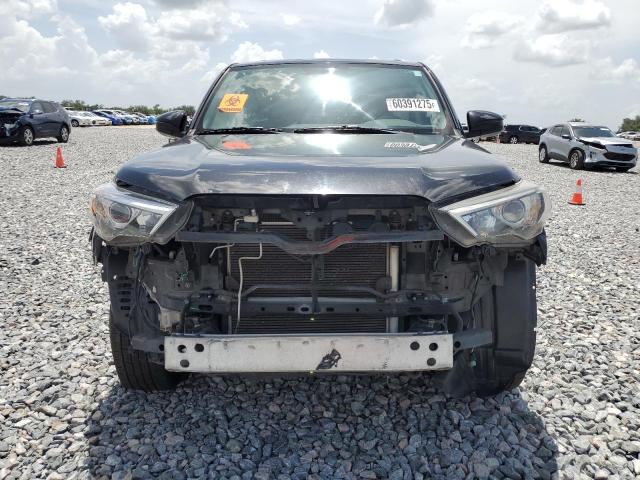 JTEZU5JR2K5198300 - 2019 TOYOTA 4RUNNER SR5 შავი ფოტო 5