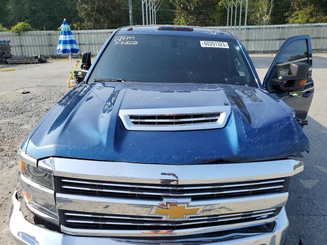 1GC4CZCY5JF196630 - 2018 CHEVROLET SILVERADO C3500 LT BLUE photo 11