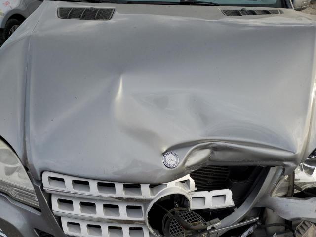 4JGBB8GB1BA697101 - 2011 MERCEDES-BENZ ML 350 4MATIC GRAY photo 12
