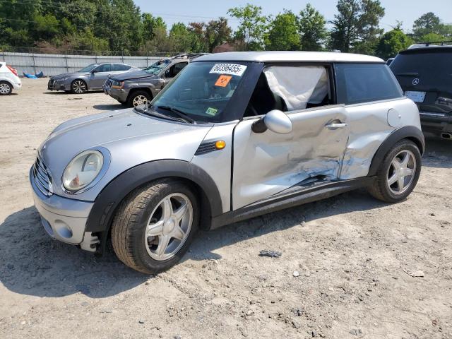 2010 MINI COOPER, 