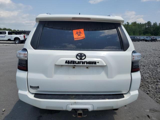 JTEBU5JR8F5225622 - 2015 TOYOTA 4RUNNER SR5/SR5 PREMIUM WHITE photo 6
