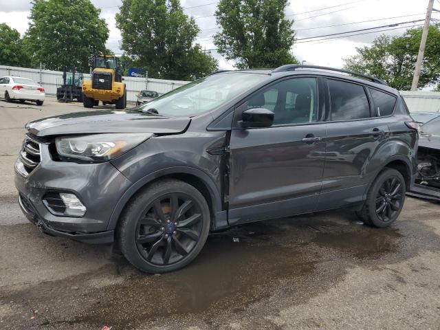 2017 FORD ESCAPE SE, null