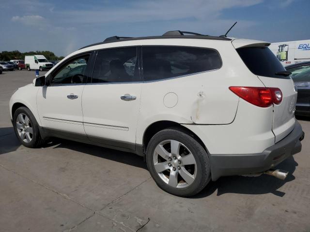 1GNKVLED6BJ341799 - 2011 CHEVROLET TRAVERSE LTZ WHITE photo 2