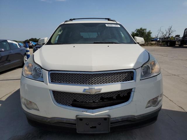 1GNKVLED6BJ341799 - 2011 CHEVROLET TRAVERSE LTZ WHITE photo 5