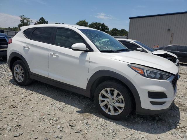 KM8J23A43KU027105 - 2019 HYUNDAI TUCSON SE WHITE photo 4