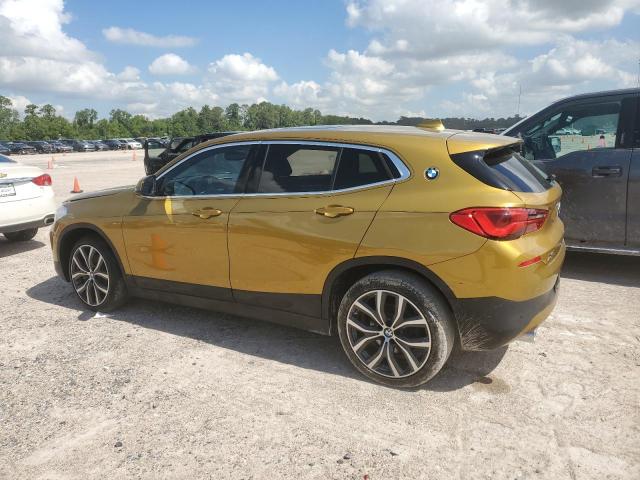 WBXYH9C04L5P73883 - 2020 BMW X2 SDRIVE28I GOLD photo 2