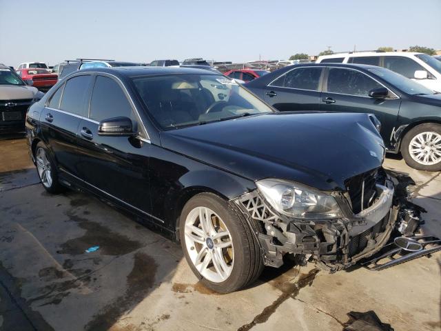 WDDGF4HBXER316329 - 2014 MERCEDES-BENZ C 250 BLACK photo 4