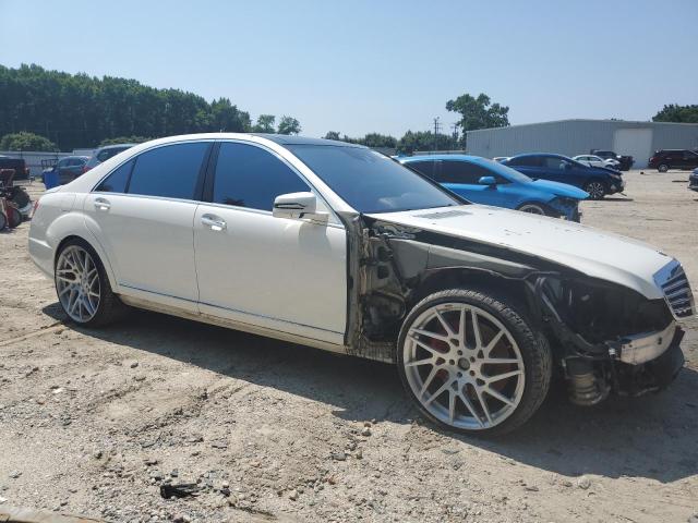 WDDNG7EB3DA499547 - 2013 MERCEDES-BENZ S 63 AMG WHITE photo 4