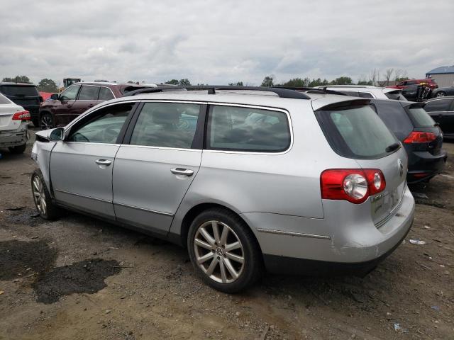 WVWTK73C37E001663 - 2007 VOLKSWAGEN PASSAT 2.0T WAGON LUXURY SILVER photo 2