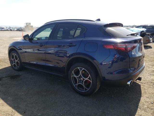 ZASPAKBN5K7C53459 - 2019 ALFA ROMEO STELVIO TI BLUE photo 2