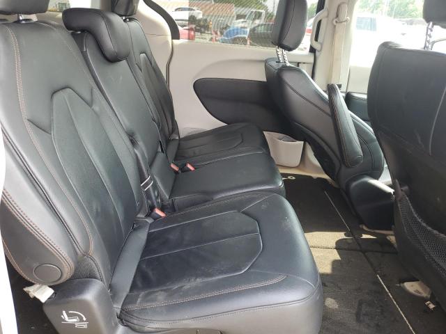 2C4RC1BG2HR505408 - 2017 CHRYSLER PACIFICA TOURING L GRAY photo 11