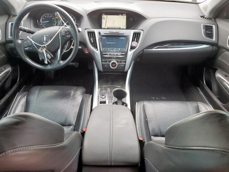 19UUB2F48LA001074 - 2020 ACURA TLX TECHNOLOGY WHITE photo 8