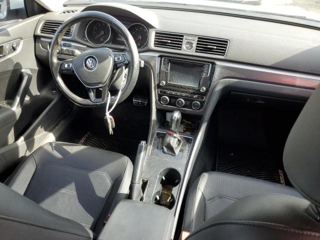 1VWDT7A39HC079539 - 2017 VOLKSWAGEN PASSAT R-LINE Ağ foto 8