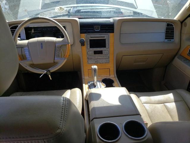 5LMFU27588LJ14035 - 2008 LINCOLN NAVIGATOR ბეჟი ფოტო 8