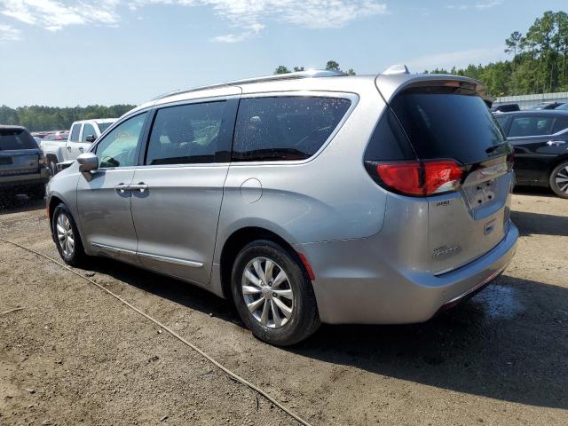2C4RC1BG8JR124183 - 2018 CHRYSLER PACIFICA TOURING L SILVER photo 2